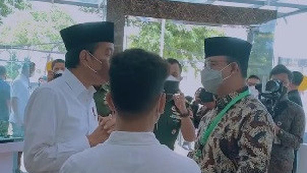 CSIS menggelar survei wawancara tatap muka pada 13-18 Desember 2023. Survei memiliki 1300 responden dipilih dengan metode multistage random sampling.<br>