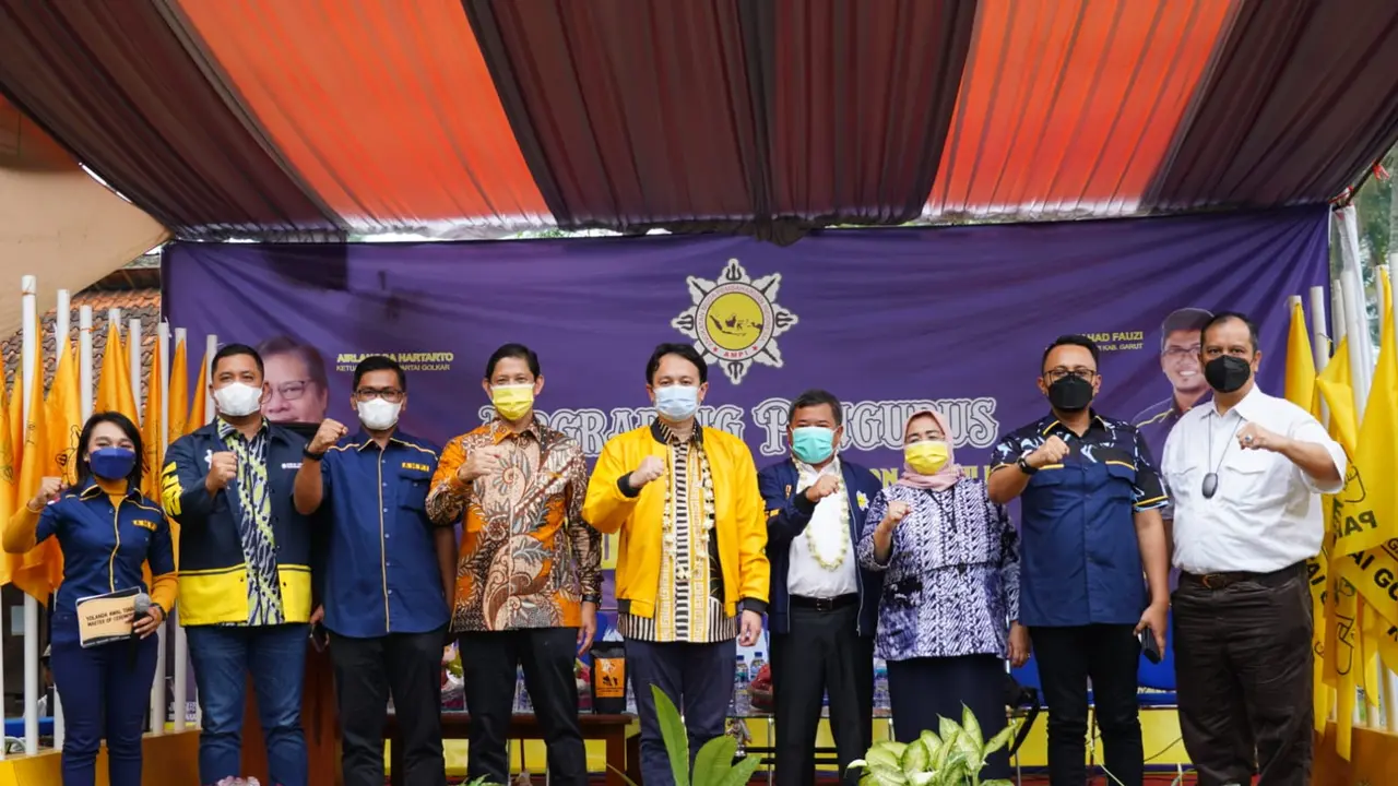 Wamendag RI, Jerry Sambuaga bersama Forkopimda Garut, di sela-sela peresmian Pasar Rakyat Leles, Kabupaten Garut, Jawa Barat.