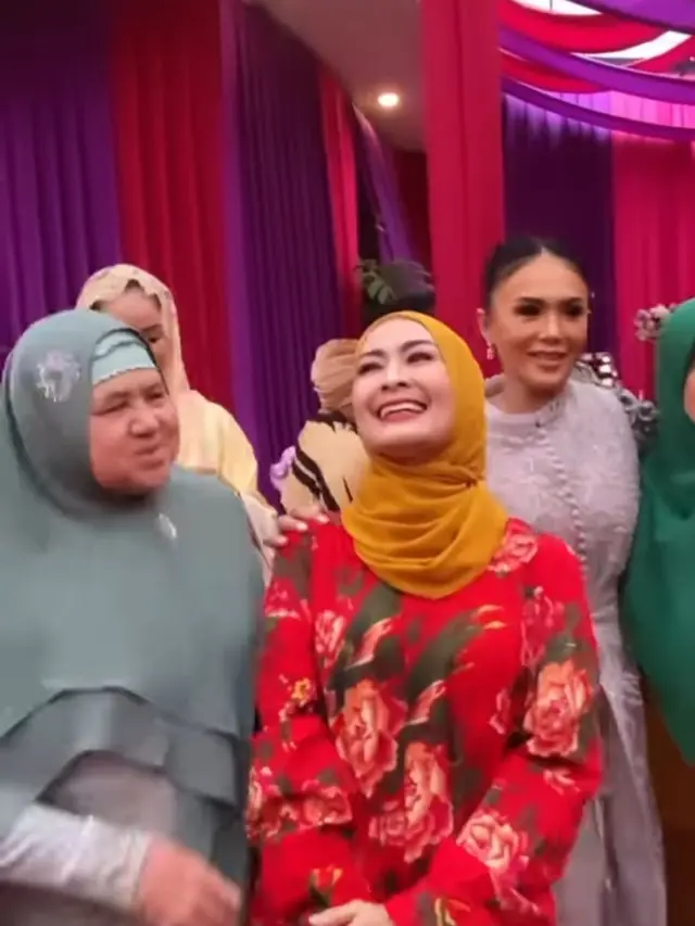 Ulang Tahun Krisdayanti Ke-48