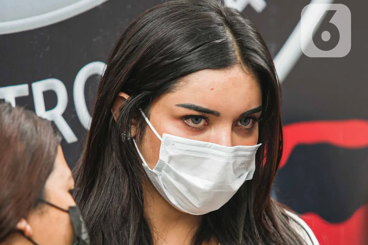 Penampilan Millen Cyrus Saat Rilis Penyalahgunaan Narkotika
