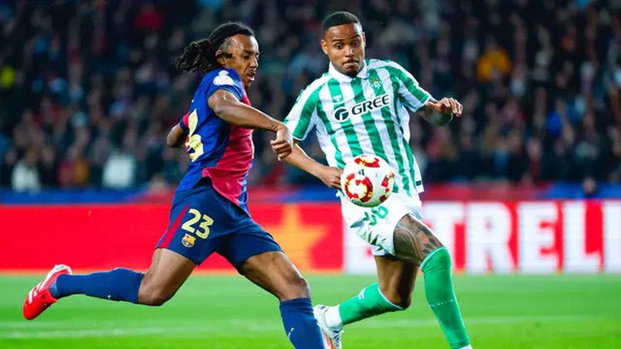 Bek Barcelona Jules Kounde Jadi Rebutan 2 Klub Premier League: Arsenal dan Chelsea Bersaing