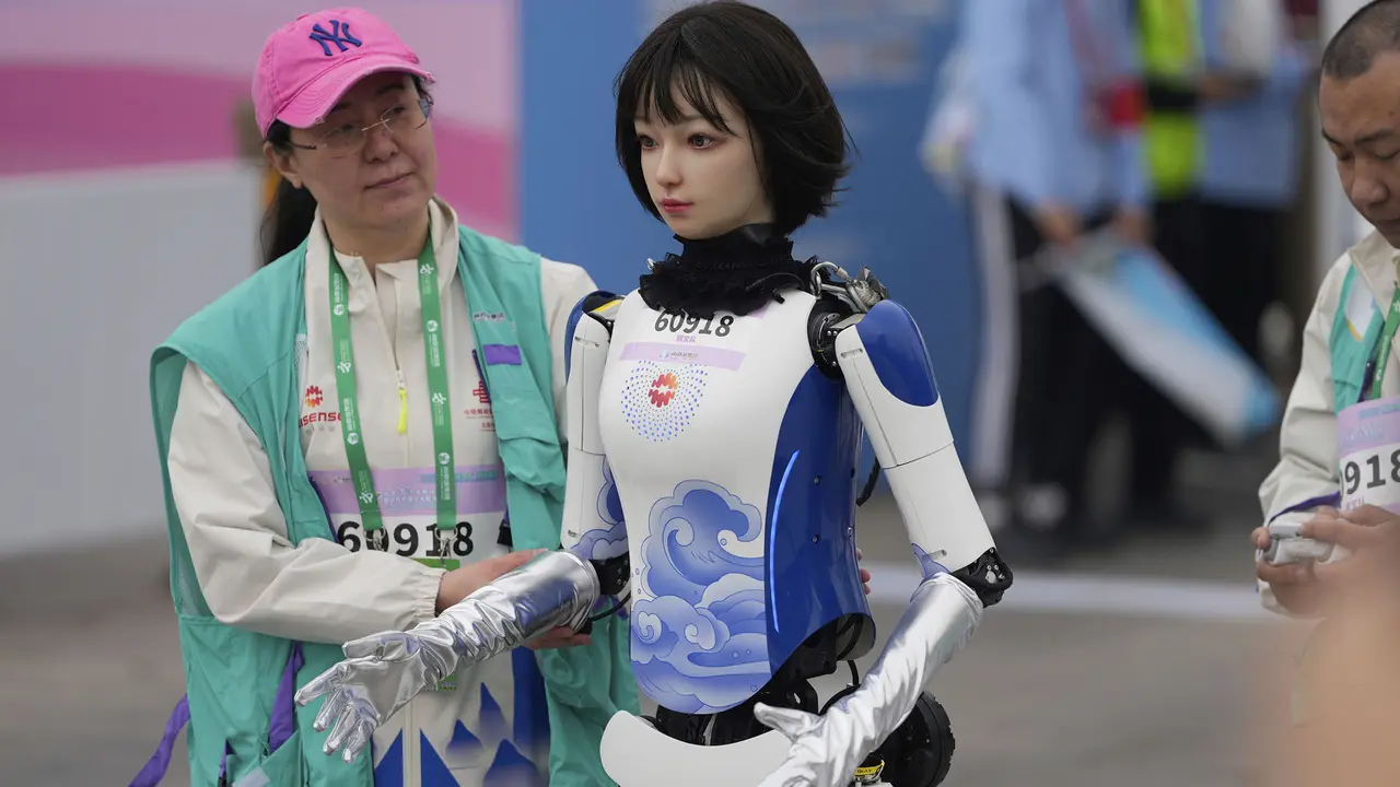 Ilustrasi robot humanoid di tiongkok.