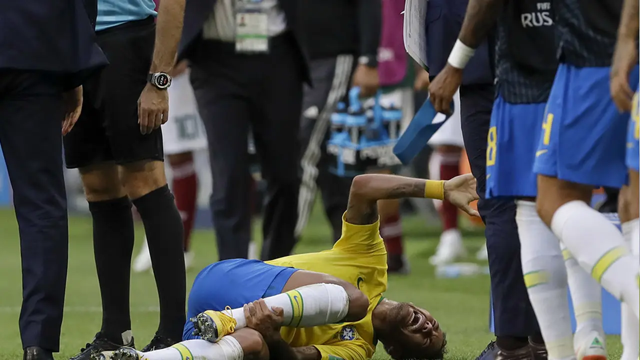 Neymar Terkapar.