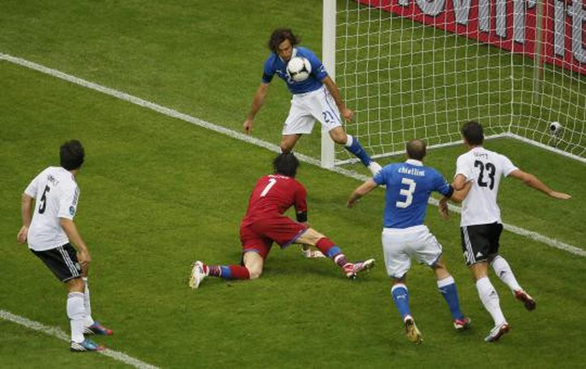 Gol Balotelli hentikan laju Jerman ke final