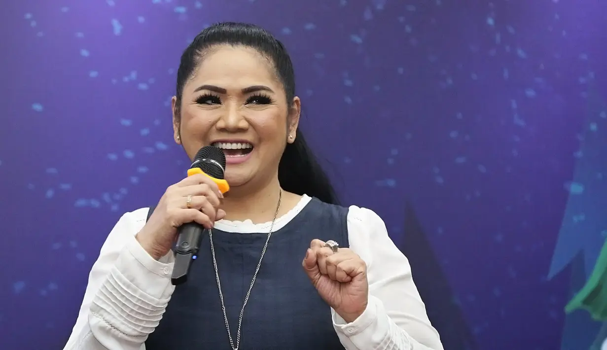 Vina Panduwinata  (Bambang E Ros/© Fimela.com)