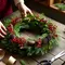 Cara Membuat DIY Christmas Wreath Sendiri, Mudah untuk Pemula