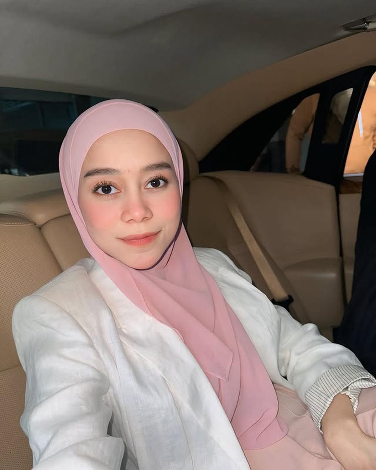 Selamat, Lesti Kejora Sabet Favorite Women in Creative Industry dalam Women's Inspiration Awards 2025