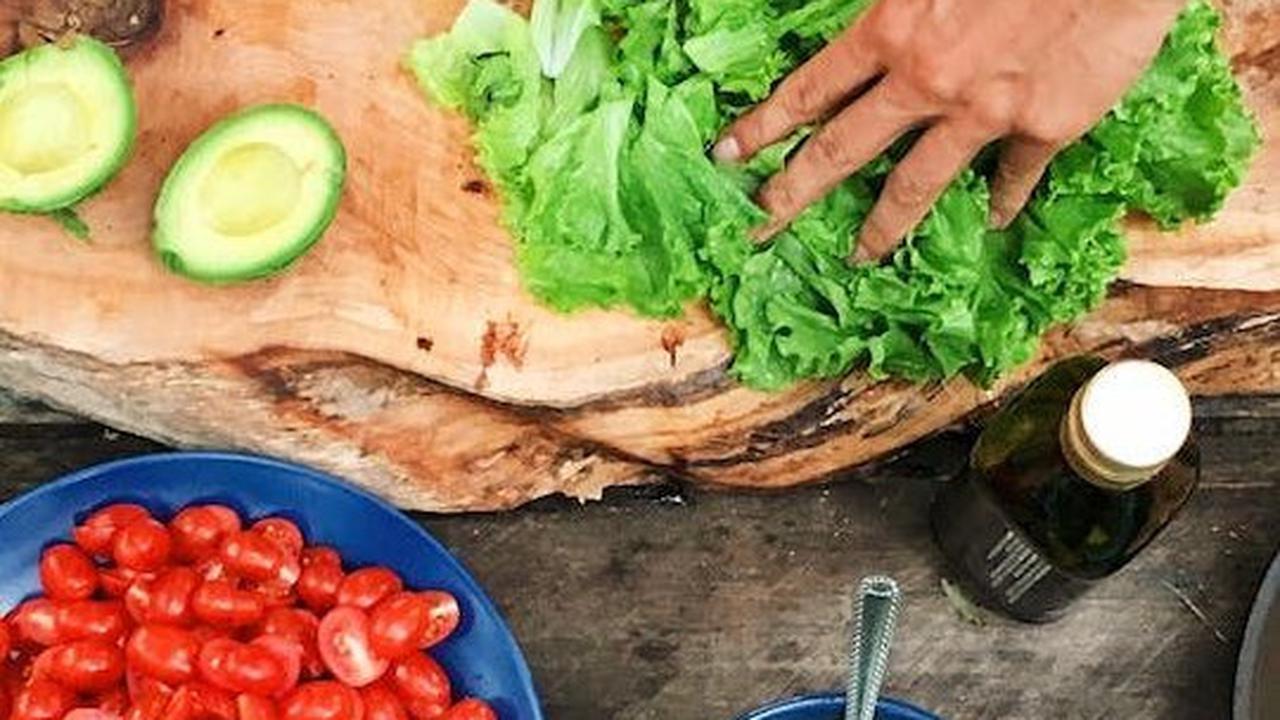 Ia menuturkan kekayaan alam tersebut menyimpan potensi sumber daya pangan dari sumber daya hayati laut yang besar.