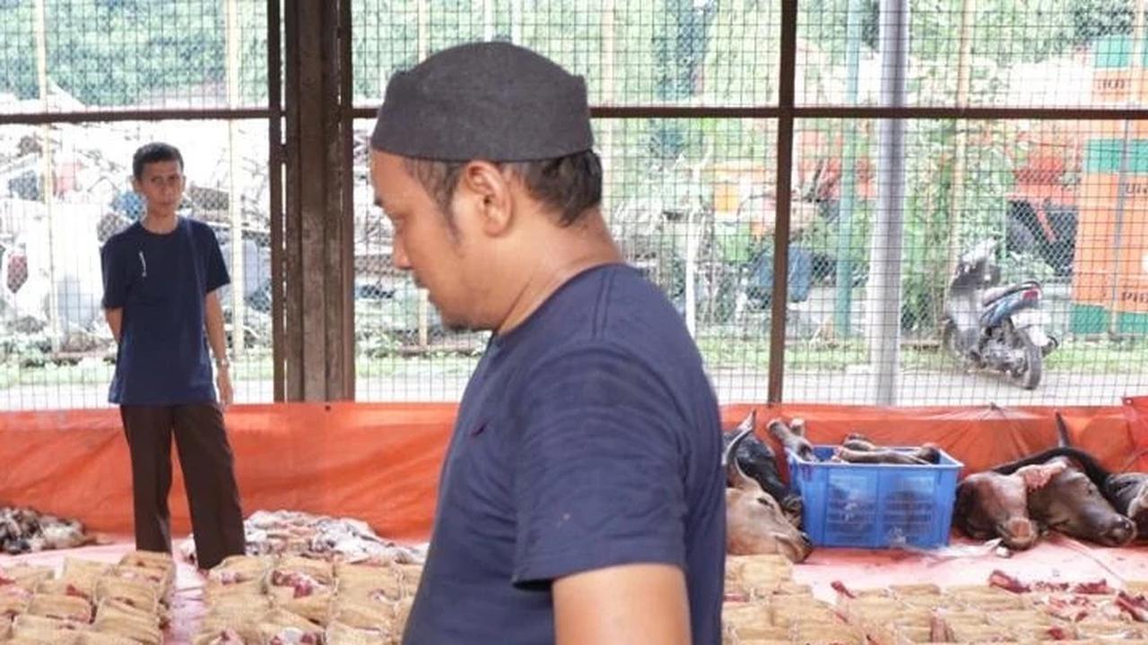 Pemotongan Hewan Kurban di Jakarta