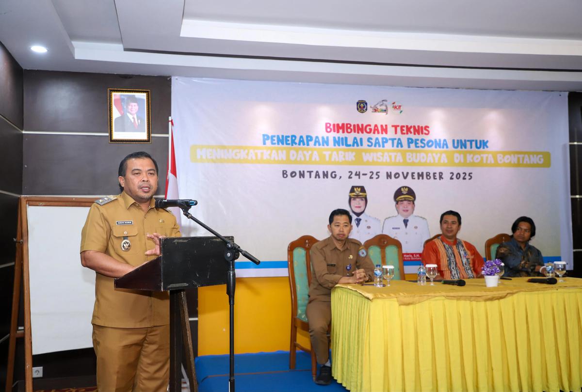 Pelatihan Penerapan Nilai Sapta Pesona yang digelar Dinas Pemuda, Olahraga dan Pariwisata (Dispopar) Kota Bontang di Hotel Bintang Sintuk