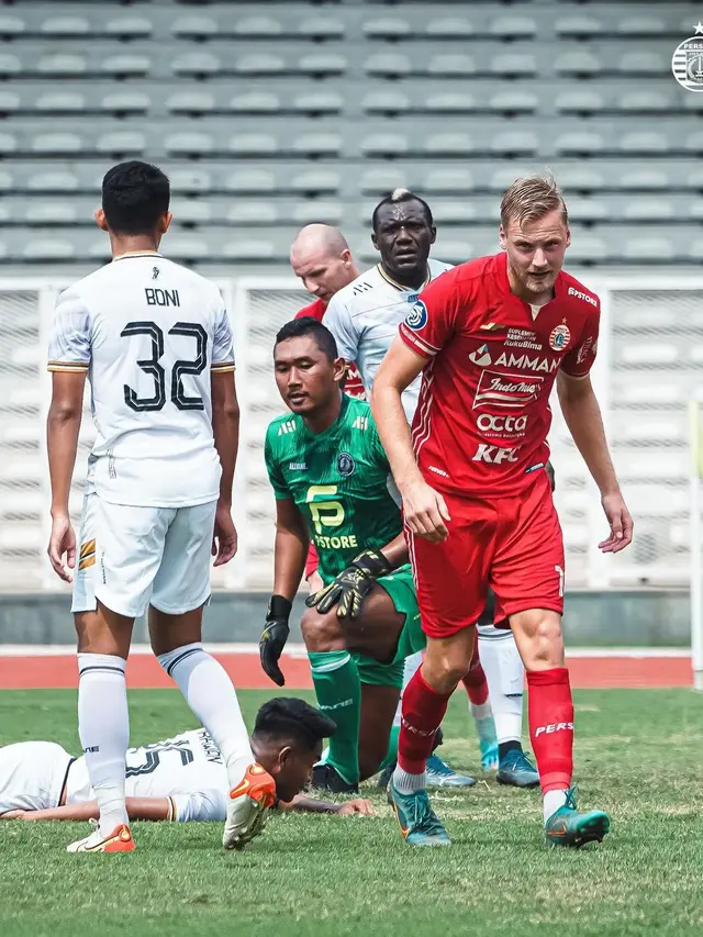 Persija Jakarta ketika beruji coba dengan FC Bekasi City.