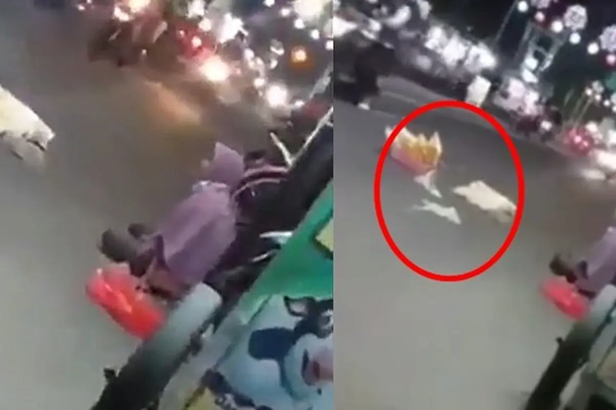 Viral Video Wanita Teriak Histeris dan Buang Dagangannya di Jalan Karena Tidak Laku