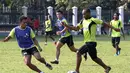 Suasana latihan terakhir Persipura di Lapangan C Gelora Bung Karno, Senayan, Jakarta. Jumat (8/5). Persipura bersiap menghadapi  tuan rumah Bengaluru FC India. (bola.com/Arief Bagus)