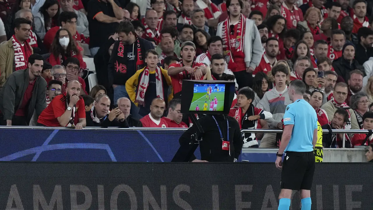 Foto: Bekuk Benfica, Inter Milan Kembali Tatap Semifinal Liga Champions setelah 13 Tahun