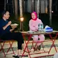 Ibu Negara, Iriana Joko Widodo, memakai hoodie dan jogger pants keluaran Bali United Store saat mendampingi Presiden Jokowi di pusat pembangunan Ibu Kota Negara (IKN) Nusantara, Kalimantan Timur, Kamis (23/2/2023) malam WITA. (Instagram)