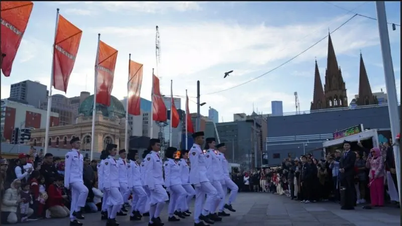 Upacara pengibaran bendera dalam rangka HUT ke-79 RI di Melbourne, Australia. (Dok KBRI Melbourne)