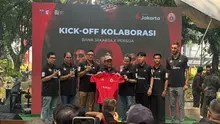 Persija Jakarta memperpanjang kerja sama dengan Bank Jakarta untuk Super League musim 2026/2027 dalam pengumuman yang dilakukan di Taman Suropati, Jakarta Pusat, pada Minggu (9/8/2026) pagi WIB. (Bola.com/Muhammad Adi Yaksa).