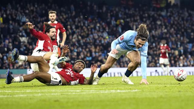 Foto: Pesta Gol Manchester City ke Gawang Salford City di Piala FA, James McAtee Cetak Hattrick