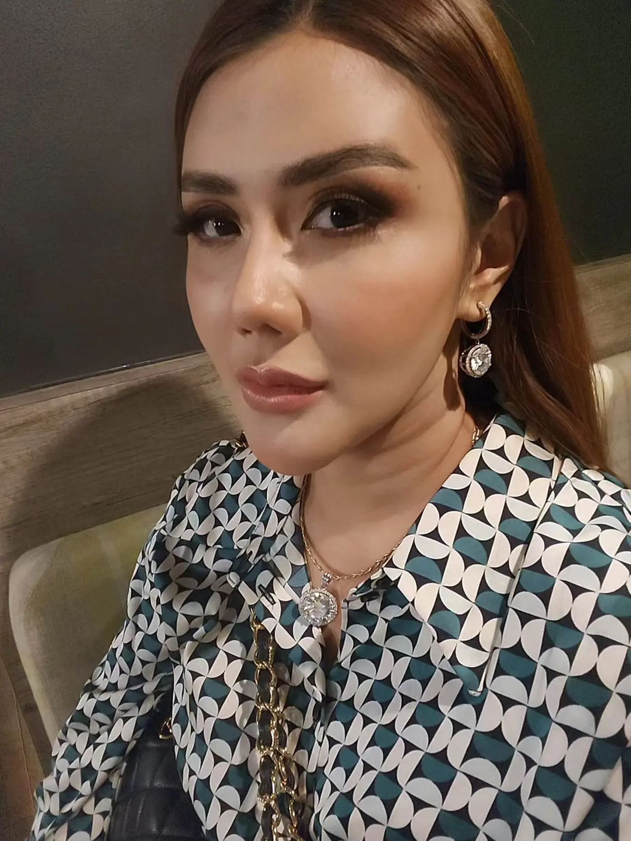 Profil Rey Utami yang Kini Disebut sebagai Artis Terkaya di Indonesia ...
