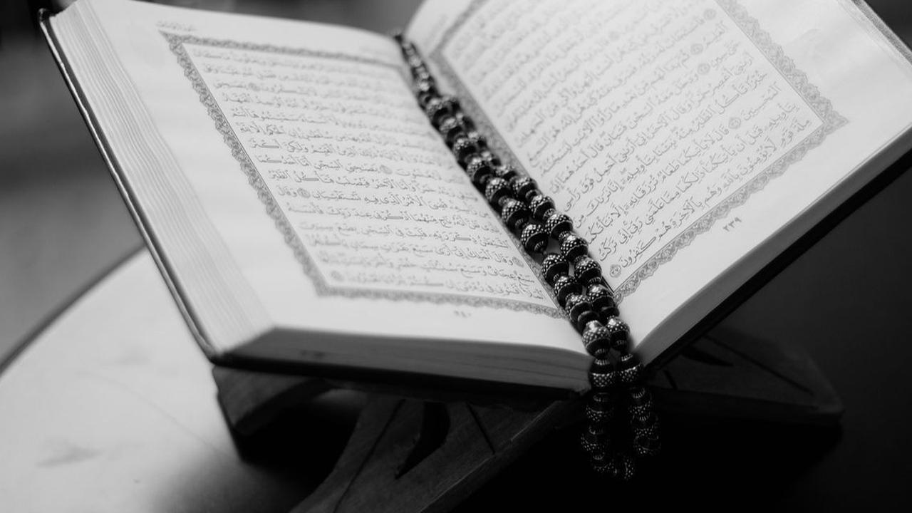 Hukum Puasa Nisfu Syaban