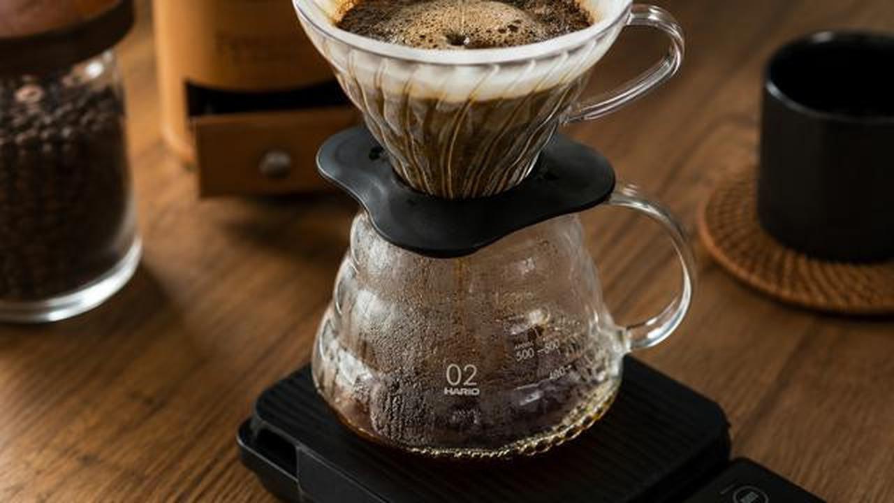 Cara Mudah Membuat Kopi Ala Kafe di Rumah dengan Modal Sederhana