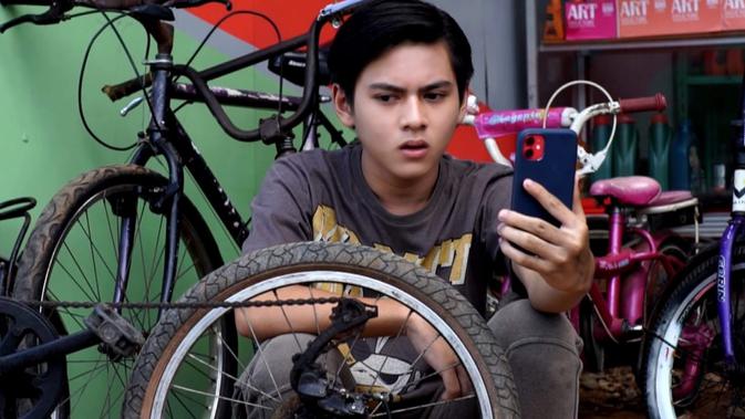 Live Streaming SCTV Sinetron Dari Jendela SMP Episode Ke ...