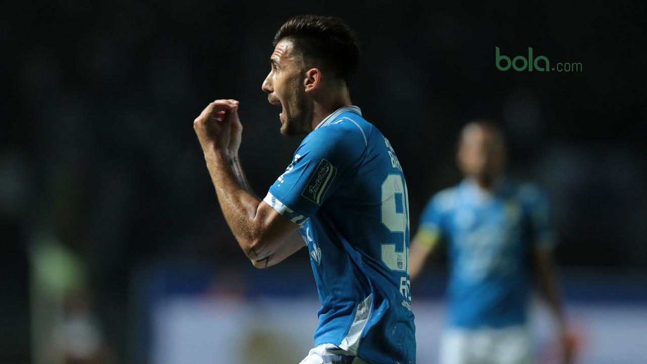 Persib Bandung, Mitra Kukar, Liga 1 Indonesia, Bola.com, Jonathan Bauman