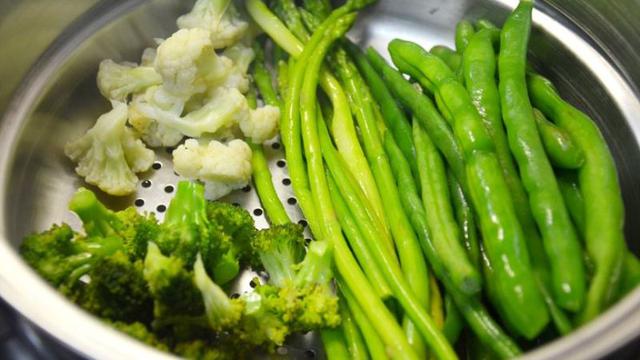 Manfaat Konsumsi Makanan yang Dikukus