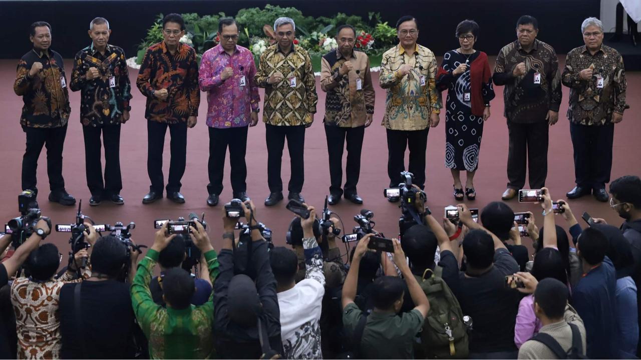 Pimpinan dan Dewas KPK ucap pakta integritas
