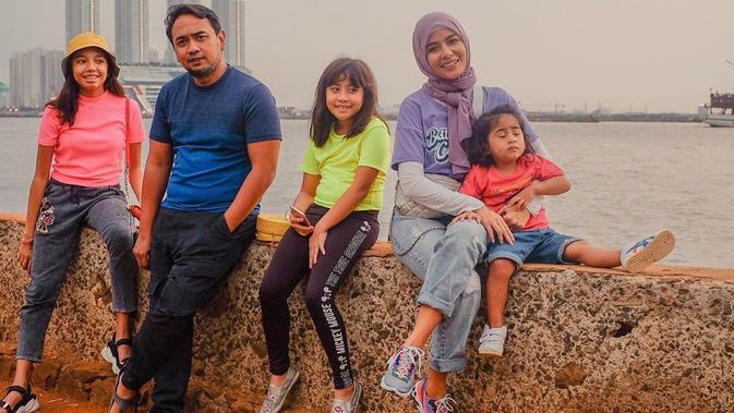 Keharmonisan Keluarga Bebi Romeo dan Meisya Siregar (sumber: instagram/@meisya__siregar)