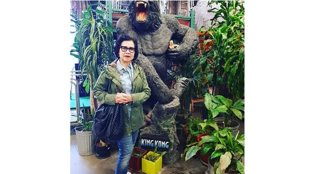 Nah ini dia Emmy Syarif, Ibunda penyanyi cantik Bunga Citra Lestari.