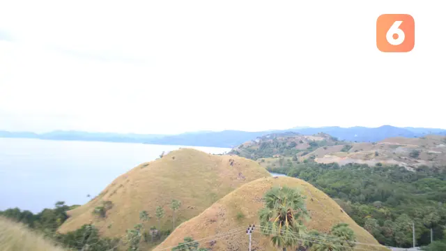 Selain PHK,1.506 tenaga kerja disektor industri pariwisata di Manggarai Barat juga dirumahkan.