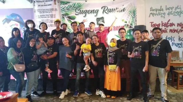 6 Potret Warung Nasi Goreng Istri Didi Kempot, Kini Makin Ramai Pengunjung