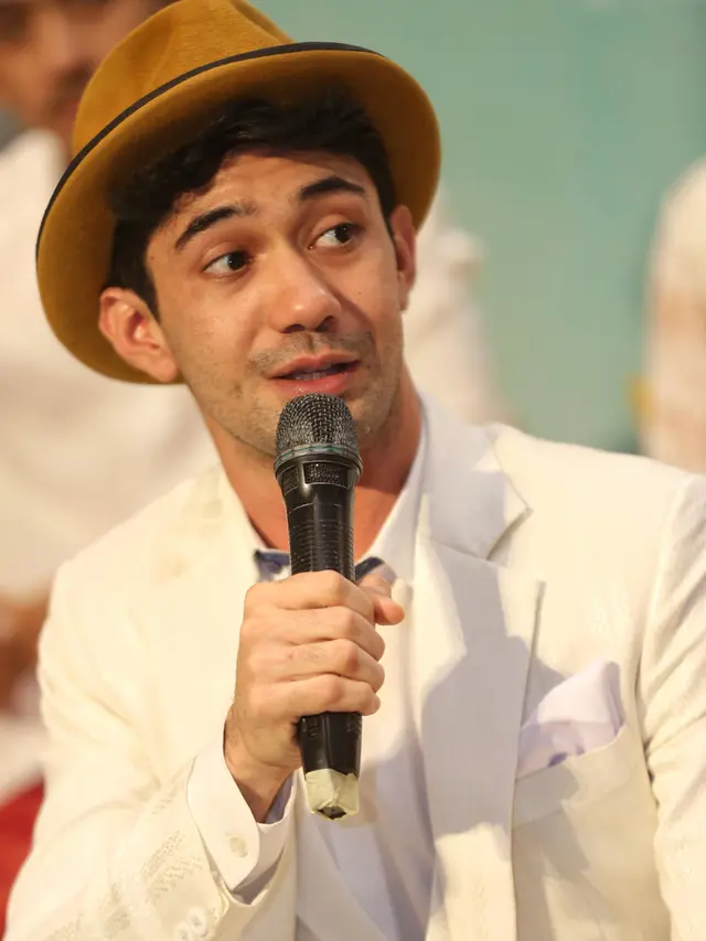 Reza Rahadian