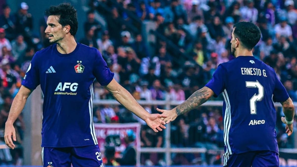 Respek Jose Enrique kepada Eduardo Barbosa dan Ernesto: Mereka Partner, Bukan Pesaing untuk Cetak Gol di Persik