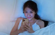 Jangan Sepelekan Layar Gadget! Ini Alasan Wajah Gampang Kusam Meski Seharian di Dalam Rumah