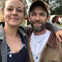 Potret Luke Perry bersama putrinya Sophie Perry. (Instagram/lemonperry)