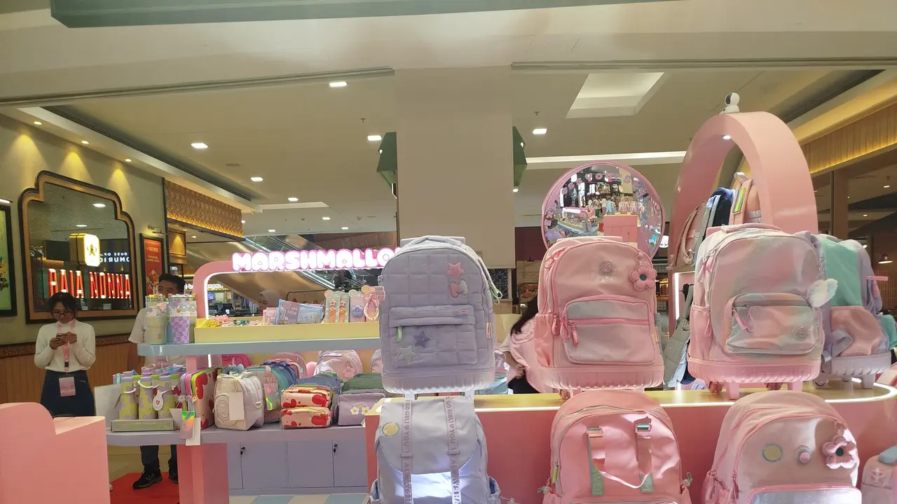 Merek Fashion Marshmallow dengan Produk Lucu namun Tetap Fungsional