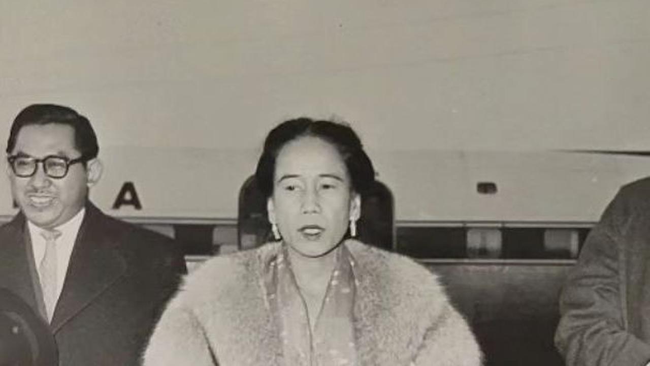 Potret Diplomat Perempuan Pertama Indonesia Laili Roesad Saat Tiba di Belgia, 'Sangat Anggun di Zaman Dulu