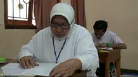 Motivasi Nenek 61 Tahun di Depok Ikut UN 