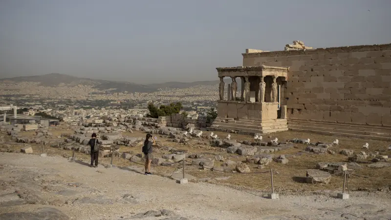 FOTO: Yunani Kembali Buka Kota Kuno Acropolis