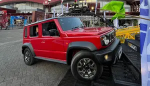 Suzuki Jimny Tak Ikut Tren SUV Modern, Ini Rahasia Daya Tariknya