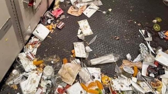 Kronologi Singapore Airlines Mendarat Darurat di Bangkok karena Turbulensi Parah yang Tewaskan Seorang Penumpang.  foto: Twitter @adarwis