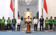 VIDEO: THR Ojol Cair! Presiden Prabowo Minta Bos Gojek-Grab Berikan Uang Tunai