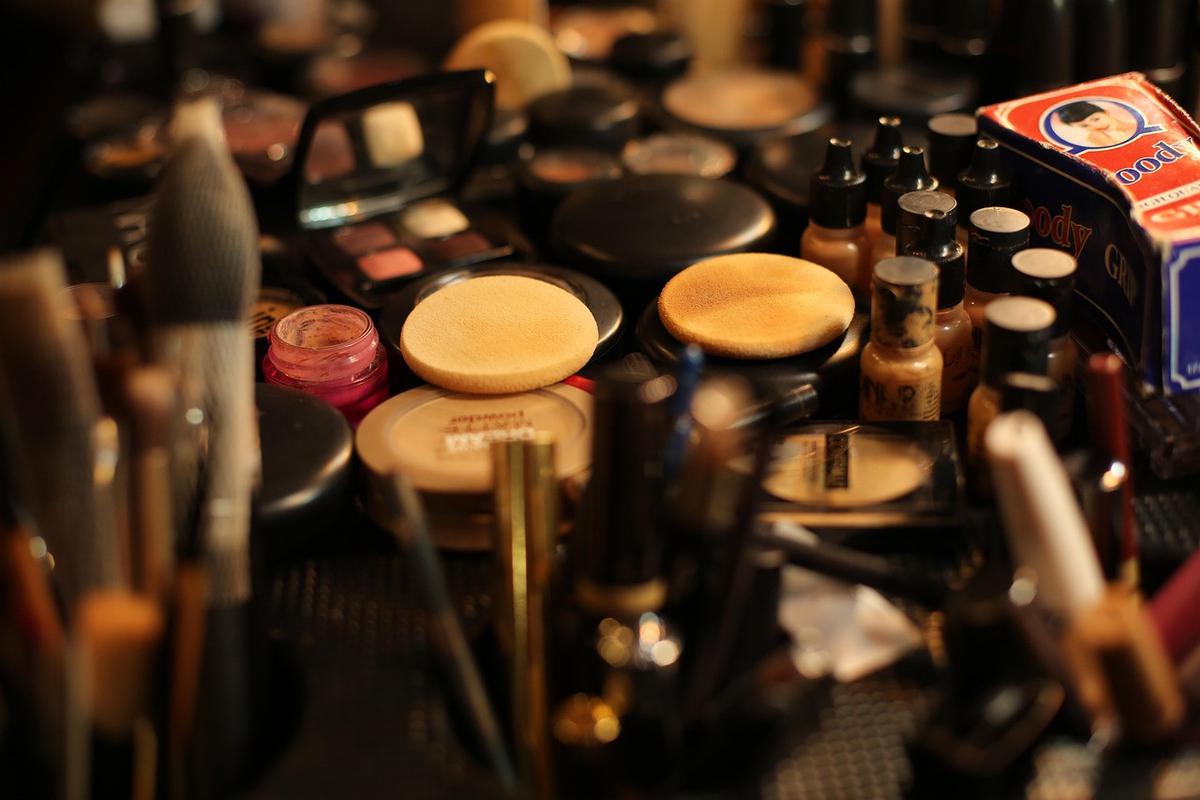 Make up
