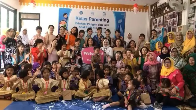 Pulang Kampung, Kartika Soekarno Putri Disibukkan dengan Berbagai Aktivitas