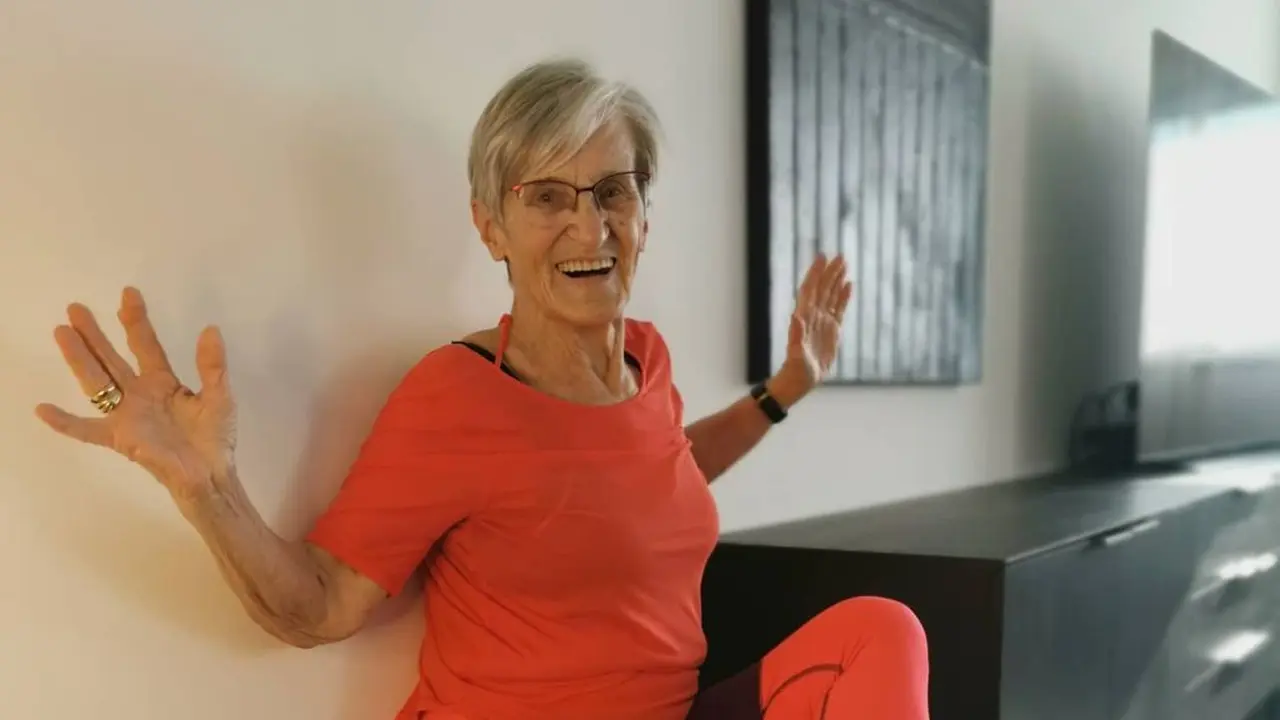 Nenek Berolahraga