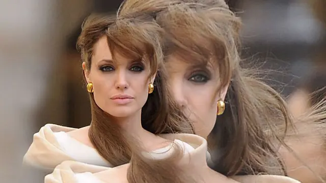 Angelina Jolie 