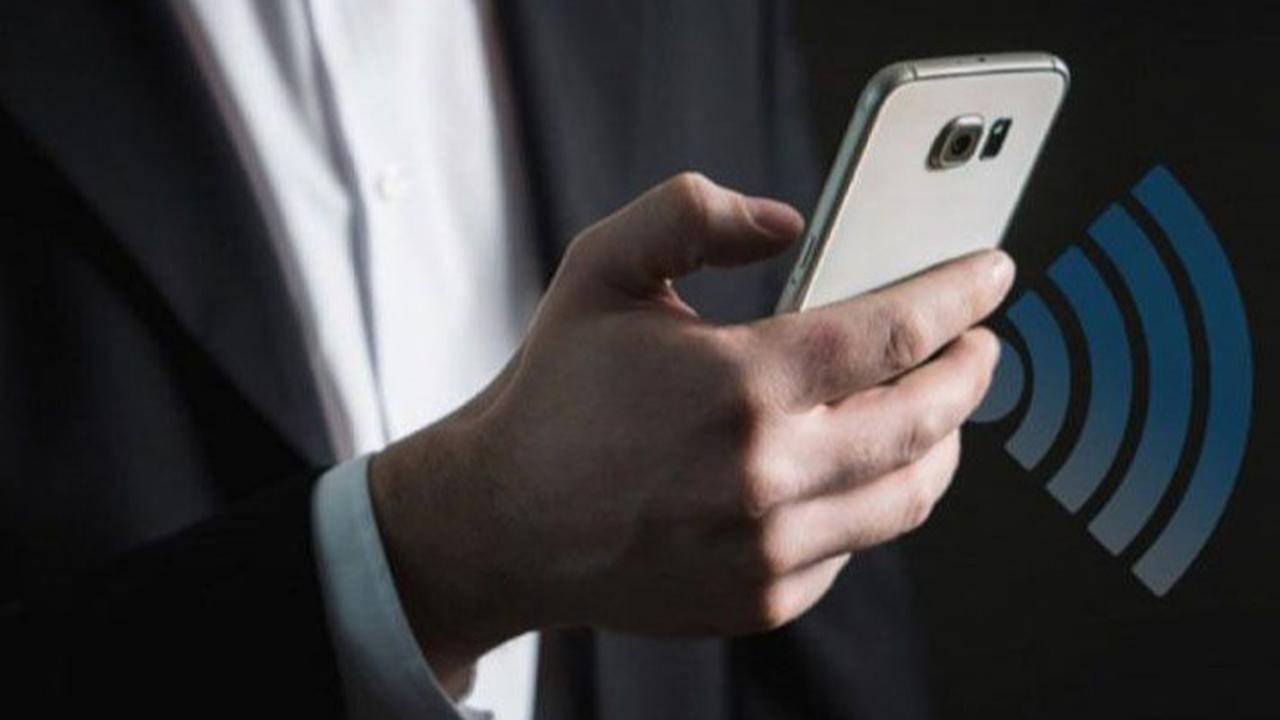 Lelang Frekuensi 1,4GHz yang Buat Internet Murah selesai Semester I 2025
