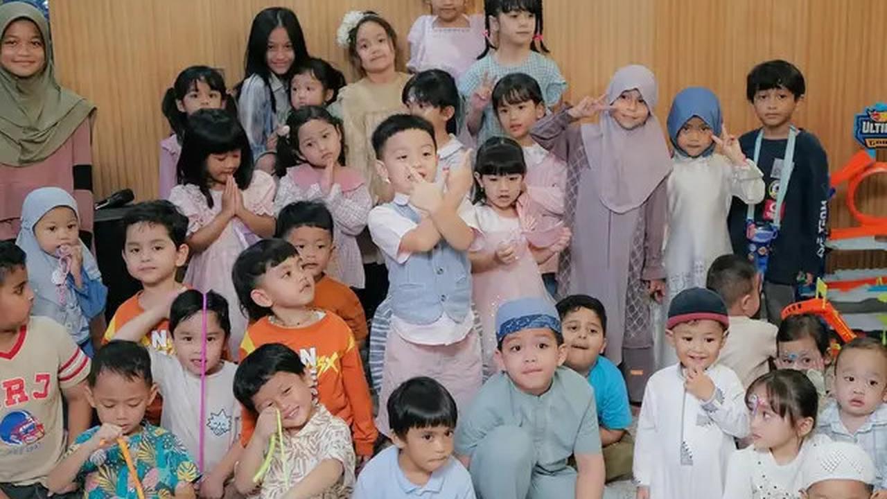 6 Potret Bukber Teman-Teman Anak Irish Bella di Rumah, Sekaligus Silaturahmi Orang Tua